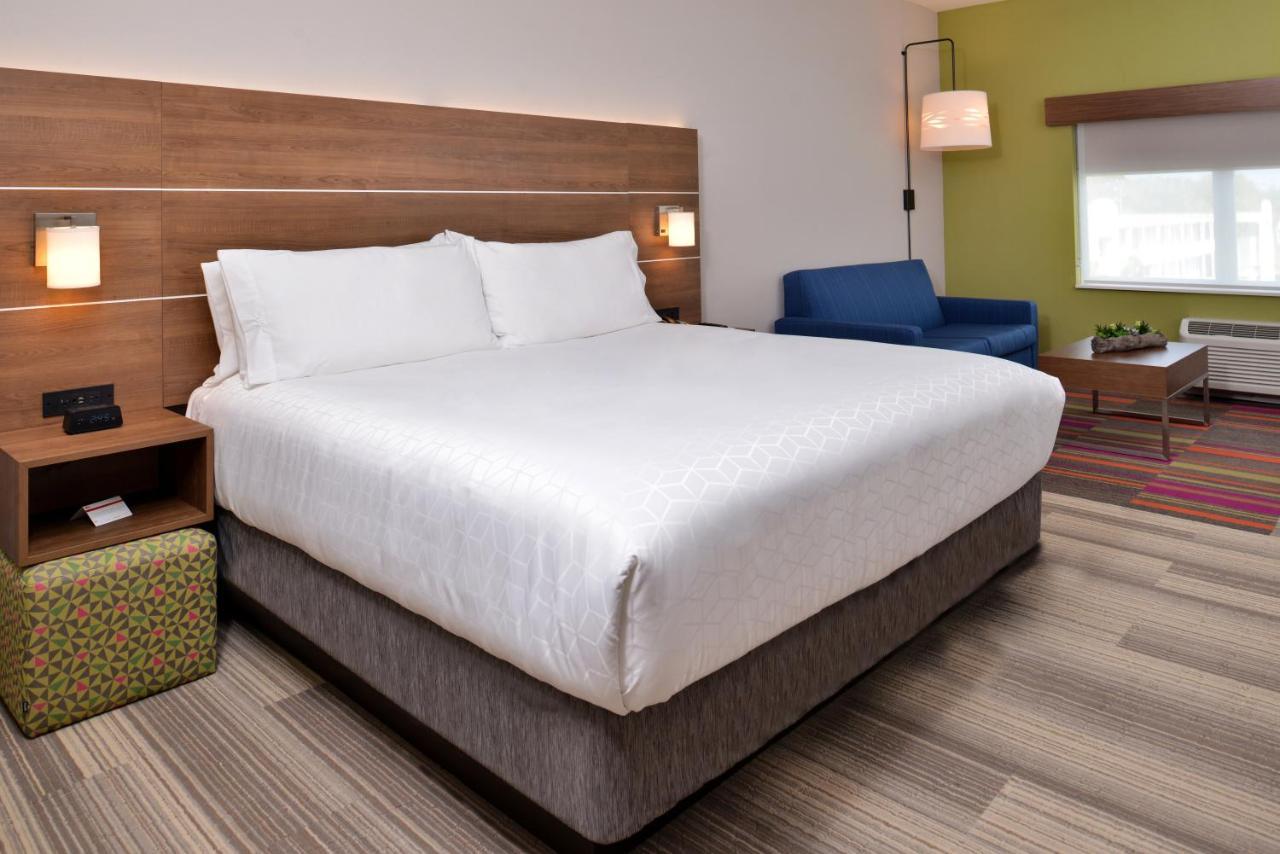 Holiday Inn Express Melbourne West By Ihg West Melbourne Exterior photo